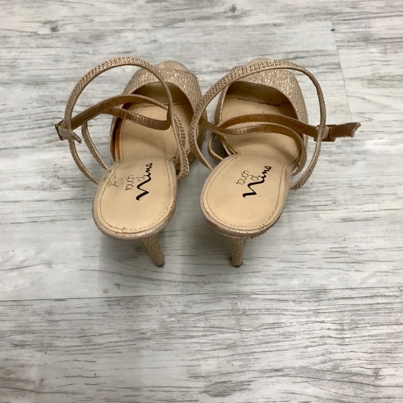 Women’s high heels - Picture 2 of 2